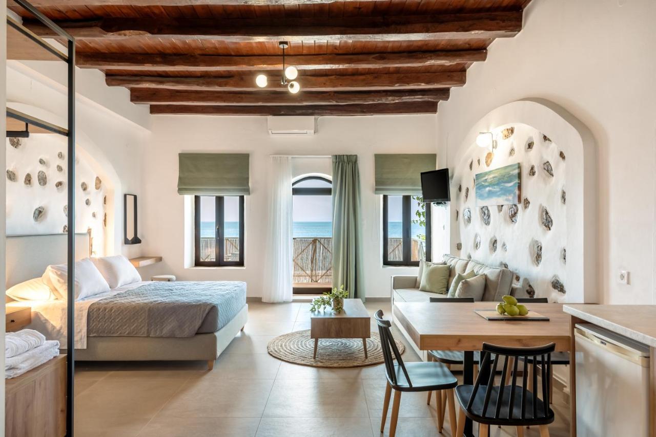 Superb Apartments Kriaras Sea View In Sfakia Khóra Sfakíon 외부 사진
