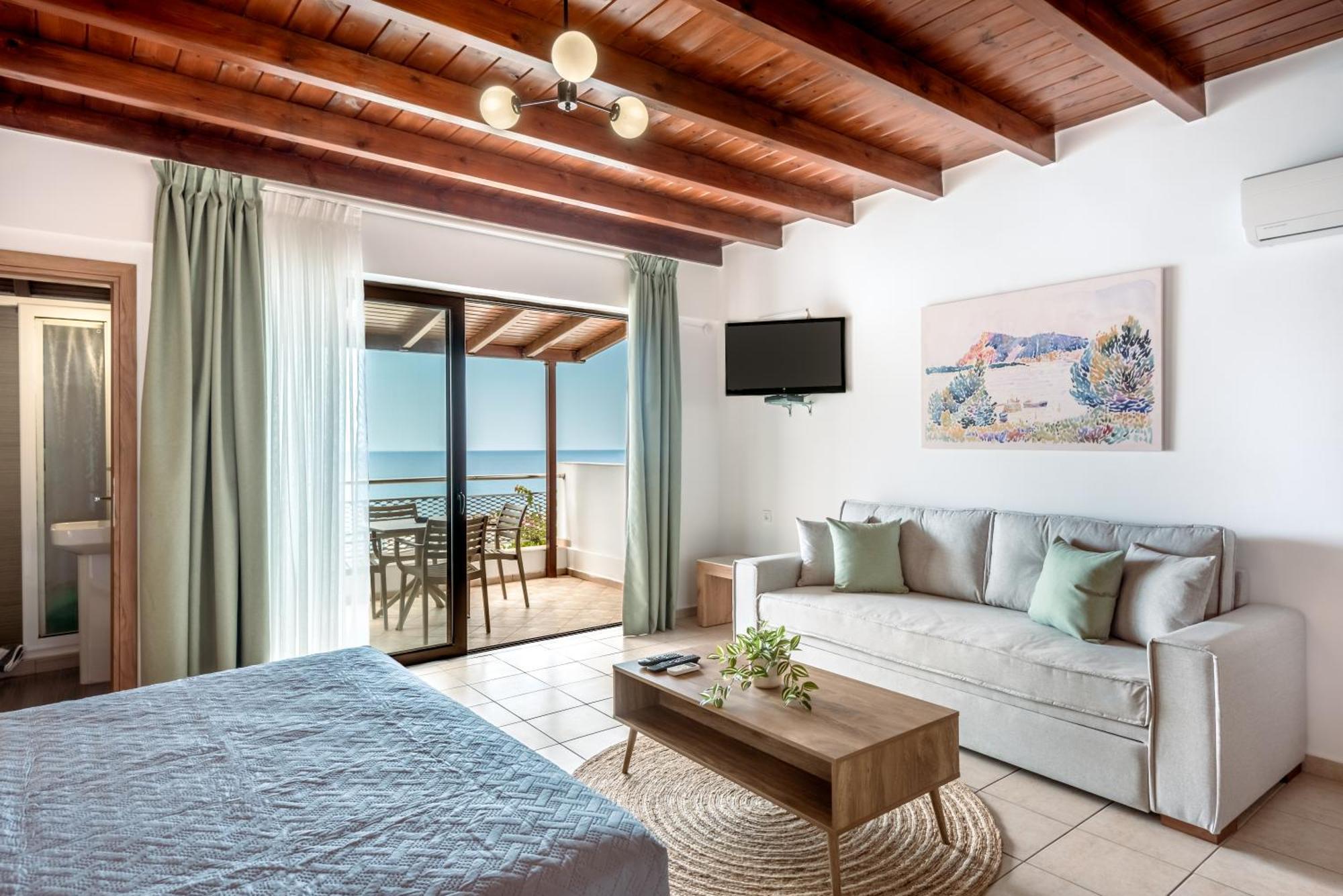 Superb Apartments Kriaras Sea View In Sfakia Khóra Sfakíon 외부 사진