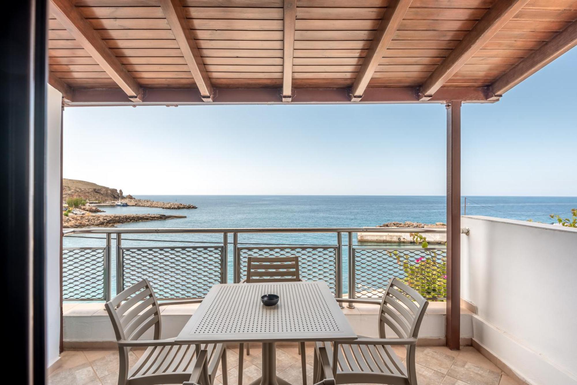 Superb Apartments Kriaras Sea View In Sfakia Khóra Sfakíon 외부 사진