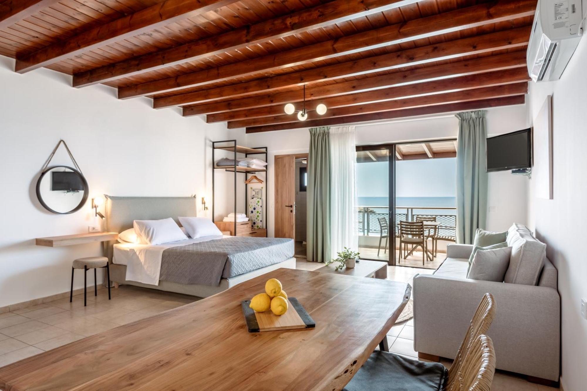 Superb Apartments Kriaras Sea View In Sfakia Khóra Sfakíon 외부 사진